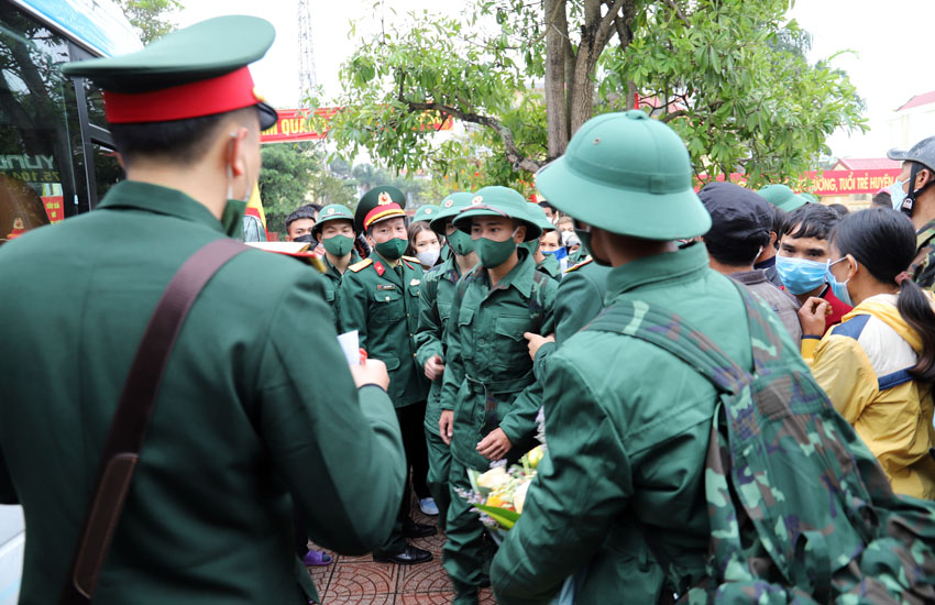 Lên đường
