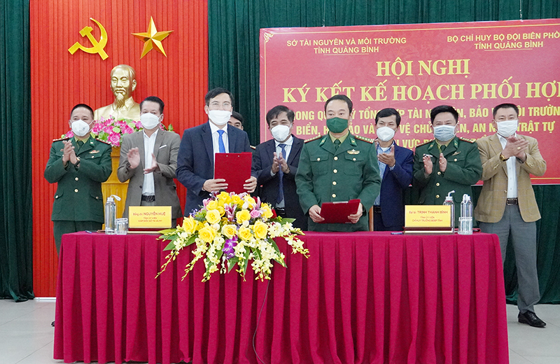 Việc chủ động ký kết phối hợp giữa Sở Tài nguyên-Môi trường (TN-MT) và Bộ Chỉ huy Bộ đội Biên phòng (BĐBP) tỉnh là cơ sở để hai bên tăng cường công tác quản lý Nhà nước trong công tác quản lý tổng hợp tài nguyên và bảo vệ môi trường biển, hải đảo trên địa bàn tỉnh.