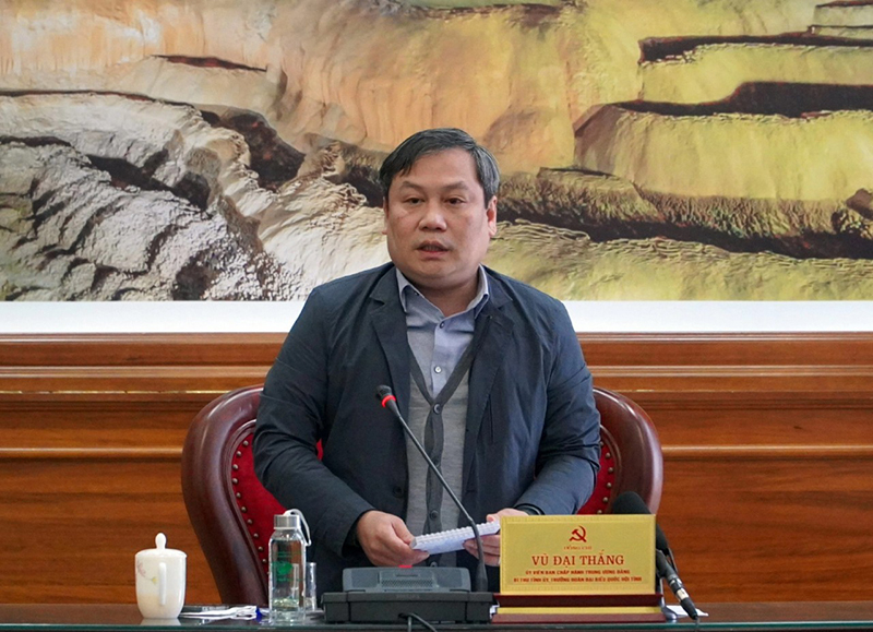 Đồng chí Bí thư Tỉnh ủy Vũ Đại Thắng: “Bảo đảm mọi F0 được quan tâm, hướng dẫn cách ly tại nhà hoặc sử dụng thuốc điều trị nếu cần thiết”