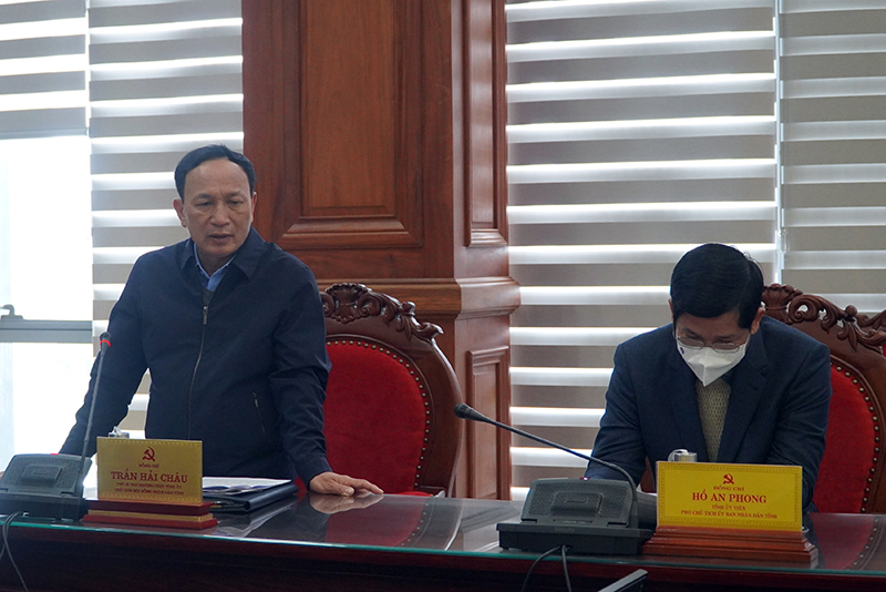 Đồng chí Phó Bí thư Thường trực Tinh ủy Trần Hải Châu: Sẵn sàng “kịch bản”, chiến lược dài hơi trong phòng, chống dịch để bảo đảm an toàn trong trạng thái “bình thường mới”.