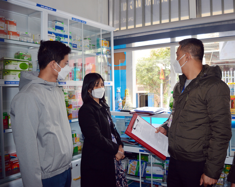 Hiệu thuốc tây số 298 đường Nguyễn Thị Định không có kit test để bán.