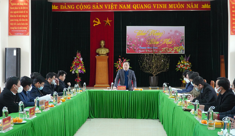 Đồng chí Vũ Đại Thắng, Ủy viên Trung ương Đảng, Bí thư Tỉnh ủy, Trưởng đoàn Đại biểu Quốc hội tỉnh có buổi làm việc với Ban quản lý Vườn QGPN-KB.