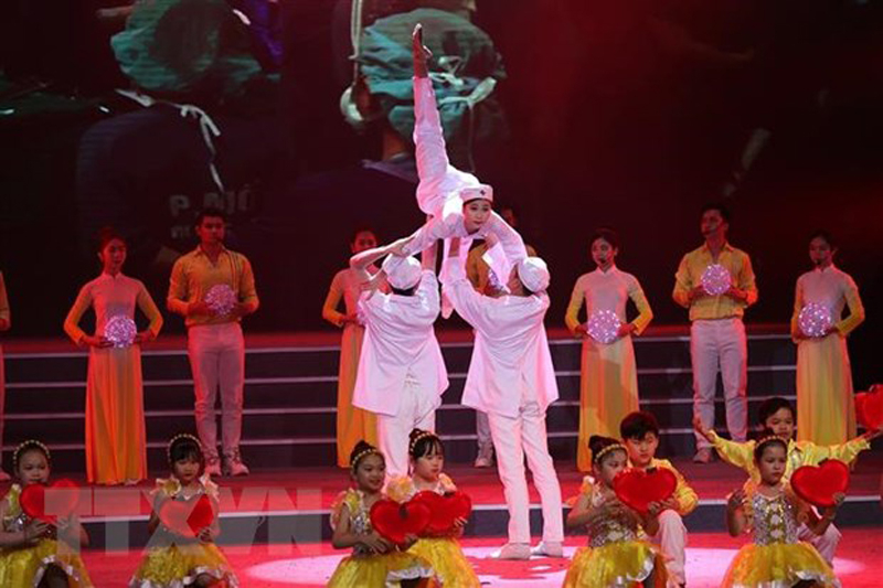 Chương trình nghệ thuật  