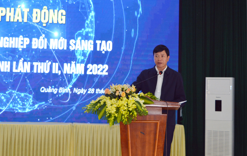 Đồng chí Giám đốc Sở KH-CN Nguyễn Chí Thắng, Trưởng BTC cuộc thi phát động cuộc thi “Khởi nghiệp đổi mới sáng tạo” tỉnh Quảng Bình lần thứ II năm 2022.