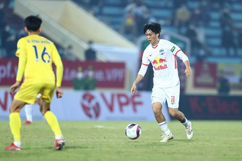 Night Wolf V-League 2022 diễn ra hấp dẫn ở vòng đấu mở màn với nhiều trận đấu gay cấn. (Ảnh: PV/Vietnam+)