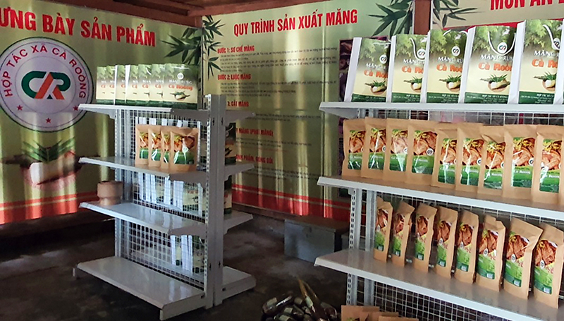 Sản phẩm măng khô của Hợp tác xã Cà Roòng đạt tiêu chuẩn OCOP 3 sao cấp tỉnh.