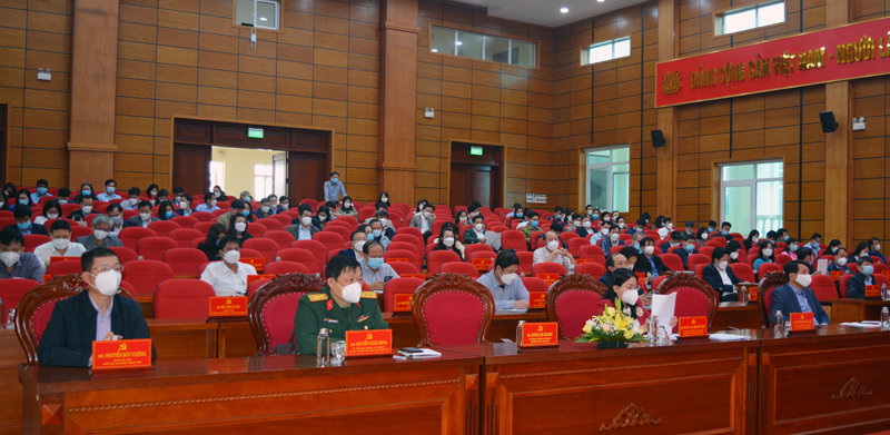 Các đại biểu dự hội nghị.