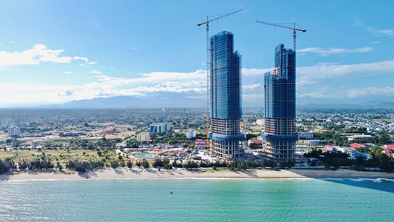 SunBay Park Hotel & Resort Phan Rang tọa lạc tại vị trí đắc địa ngay sát biển ở Ninh Thuận.