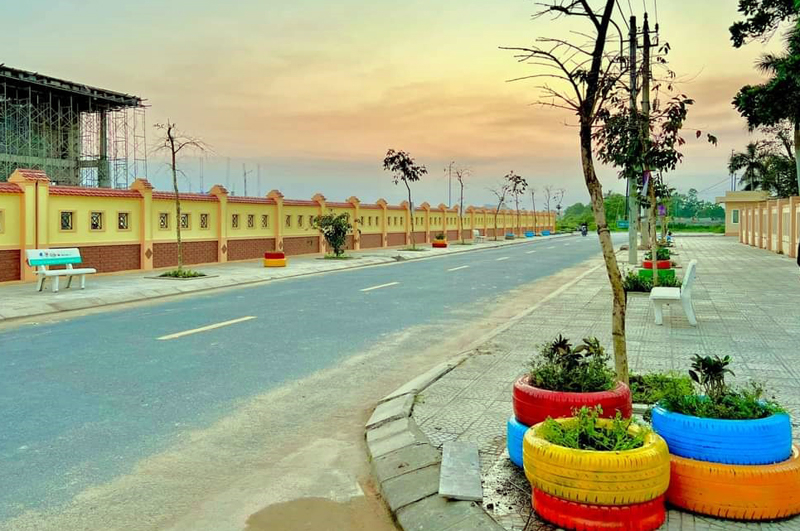 Đường Ngô Quyền (TP. Đồng Hới)- tuyến đường tự quản do lực lượng đoàn viên thanh niên BQL Dịch vụ công ích TP. Đồng Hới thực hiện.