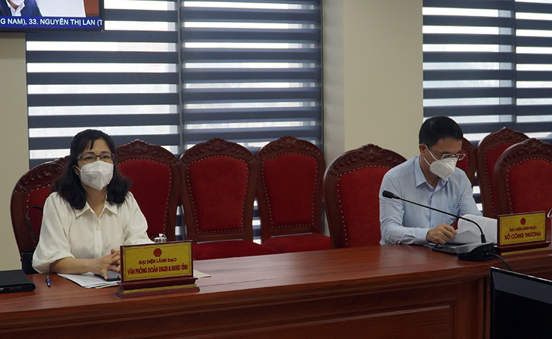 Đại biểu dự phiên họp