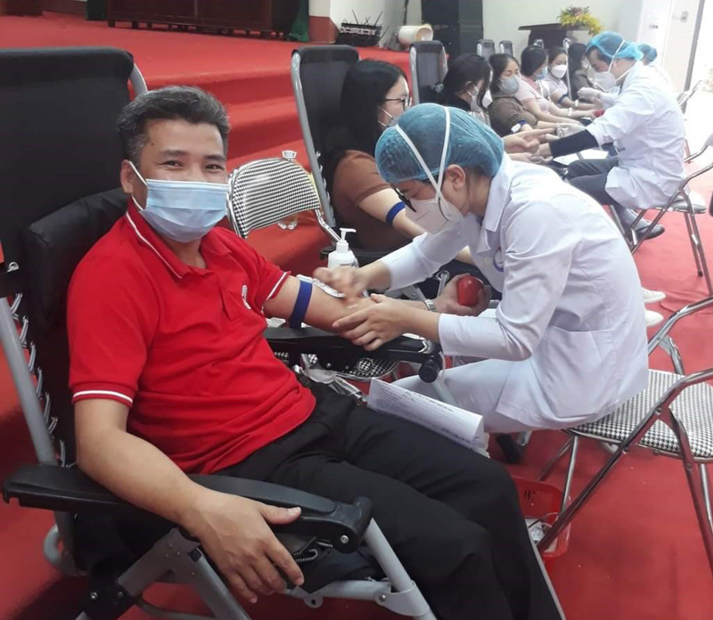 Hiến máu tình nguyện là nghĩa cử cao đẹp cần lan tỏa trong cộng đồng.