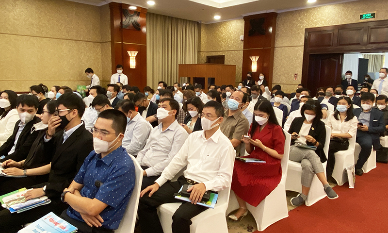 Đại biểu dự hội nghị.