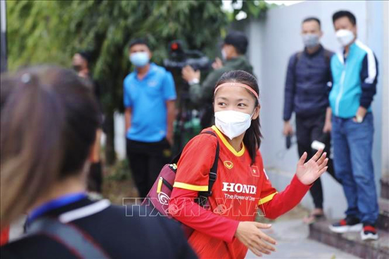 Đội trưởng Huỳnh Như và các đồng đội sẽ có đợt tập huấn rất chất lượng tại Hàn Quốc để chuẩn bị cho SEA Games 31. Ảnh: TTXVN.