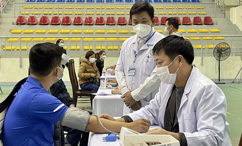 Công tác tiêm vắc-xin tiếp tục được đẩy nhanh tiến độ.
