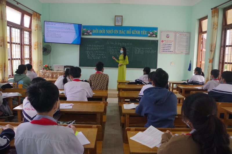 Nội dung thi nằm trong phạm vi chương trình THCS do Bộ GD-ĐT ban hành, chủ yếu ở lớp 9 (chương trình đã giảm tải và tinh giản theo quy định của Bộ GD-ĐT)