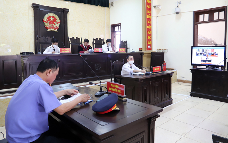 HĐXX tại điểm cầu TAND tỉnh