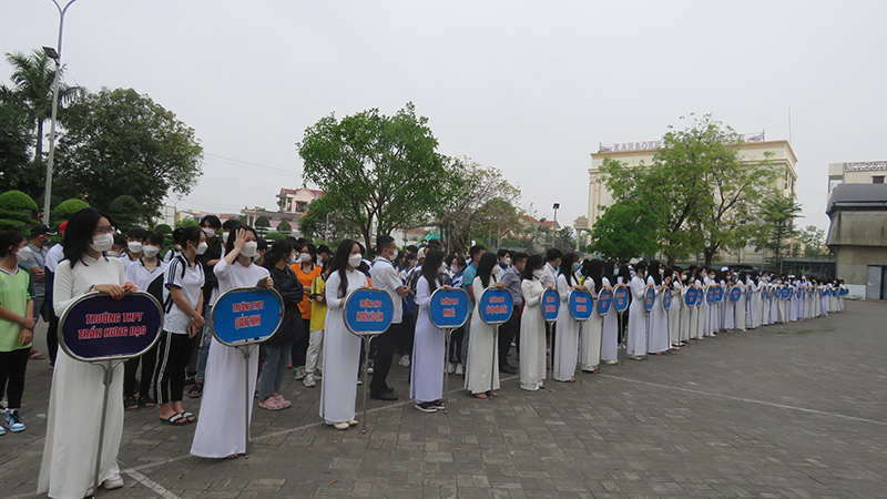 Thông qua giải nhằm tuyển chọn, bổ sung lực lượng VĐV điền kinh, bơi lội xuất sắc của tỉnh. 