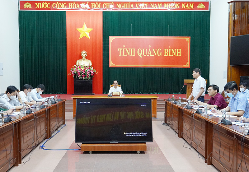 Lãnh đạo Sở GTVT báo cáo tiến độ thực hiện Dự án thành phần 1-đường ven biển.