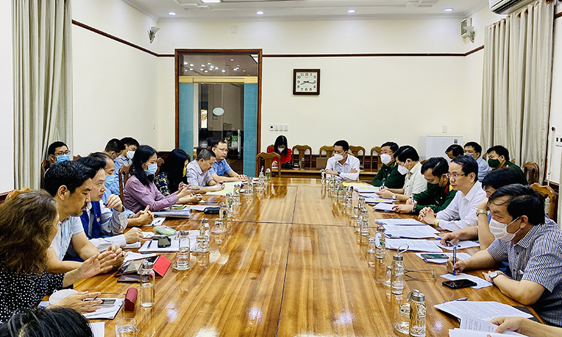 Quang cảnh buổi làm việc.
