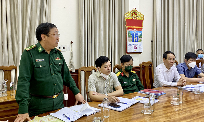 Đại biểu phát biểu tại buổi làm việc.