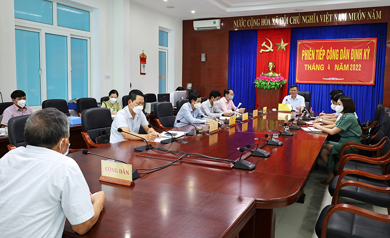 oàn cảnh buổi đối thoại, tiếp thu ý kiến của công dân.