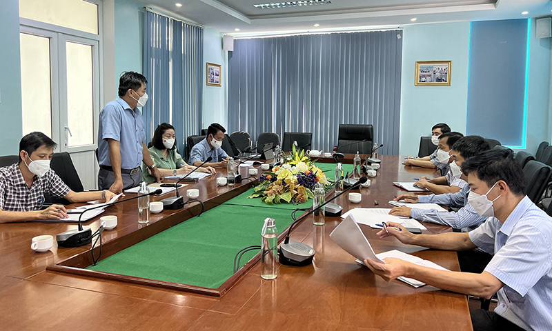 Đại biểu thảo luận tại buổi giám sát