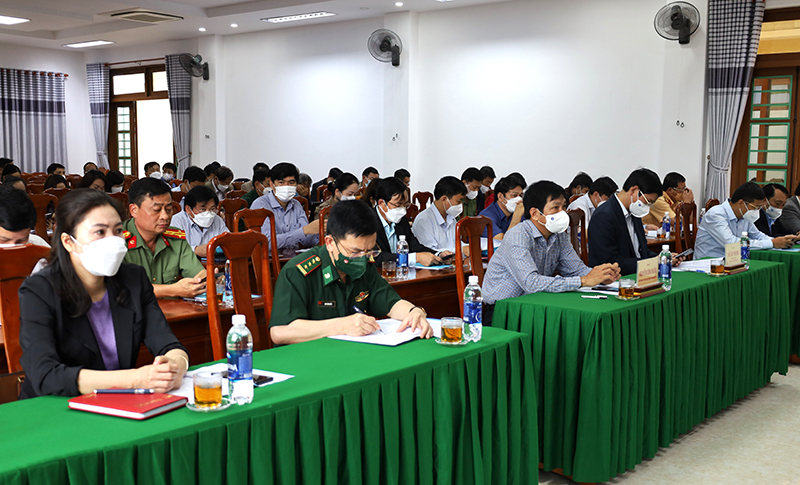 Các đại biểu dự hội nghị.