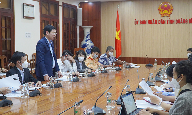 Đồng chí Phó Chủ tịch UBND tỉnh Hồ An Phong phát biểu tại buổi làm việc