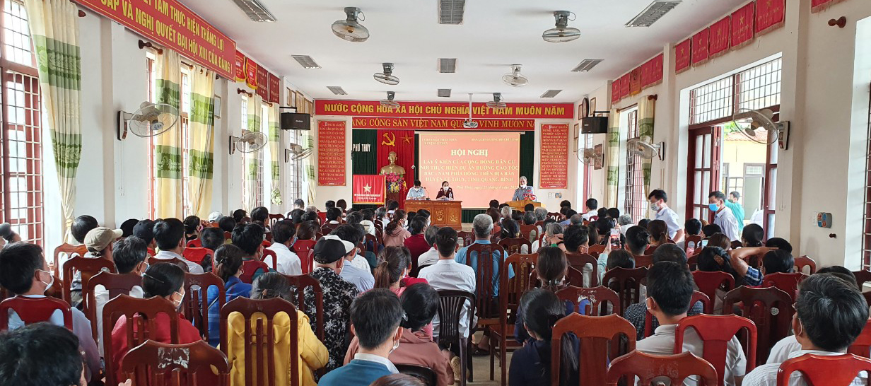 Toàn cảnh hội nghị.
