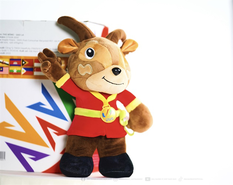 Thú nhồi bông Sao la-sản phẩm kỷ niệm SEA Games 31. Ảnh: seagames2021.com