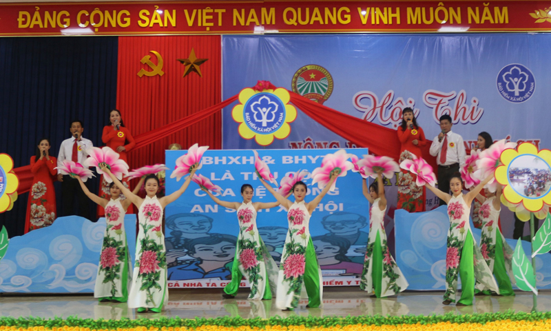 HND phối hợp với BHXH tỉnh tổ chức hội thi “Nhà nông với chính sách BHXH”.