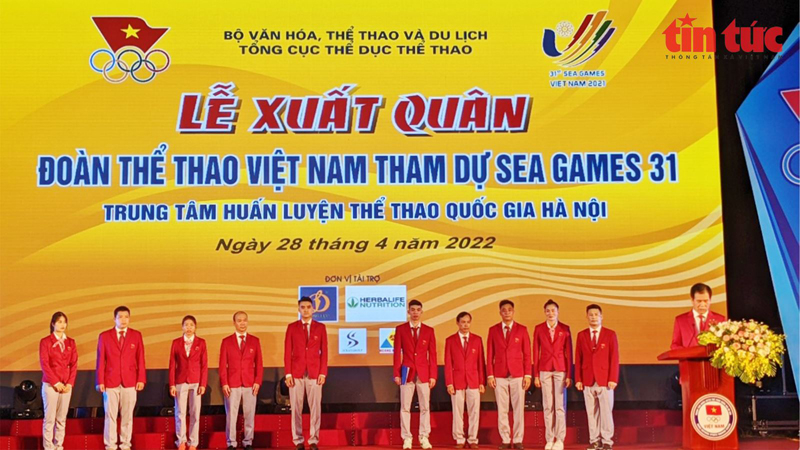 Trưởng đoàn Thể thao Việt Nam tham dự SEA Games 31 Trần Đức Phấn bày tỏ lòng quyết tâm tại buổi lễ.