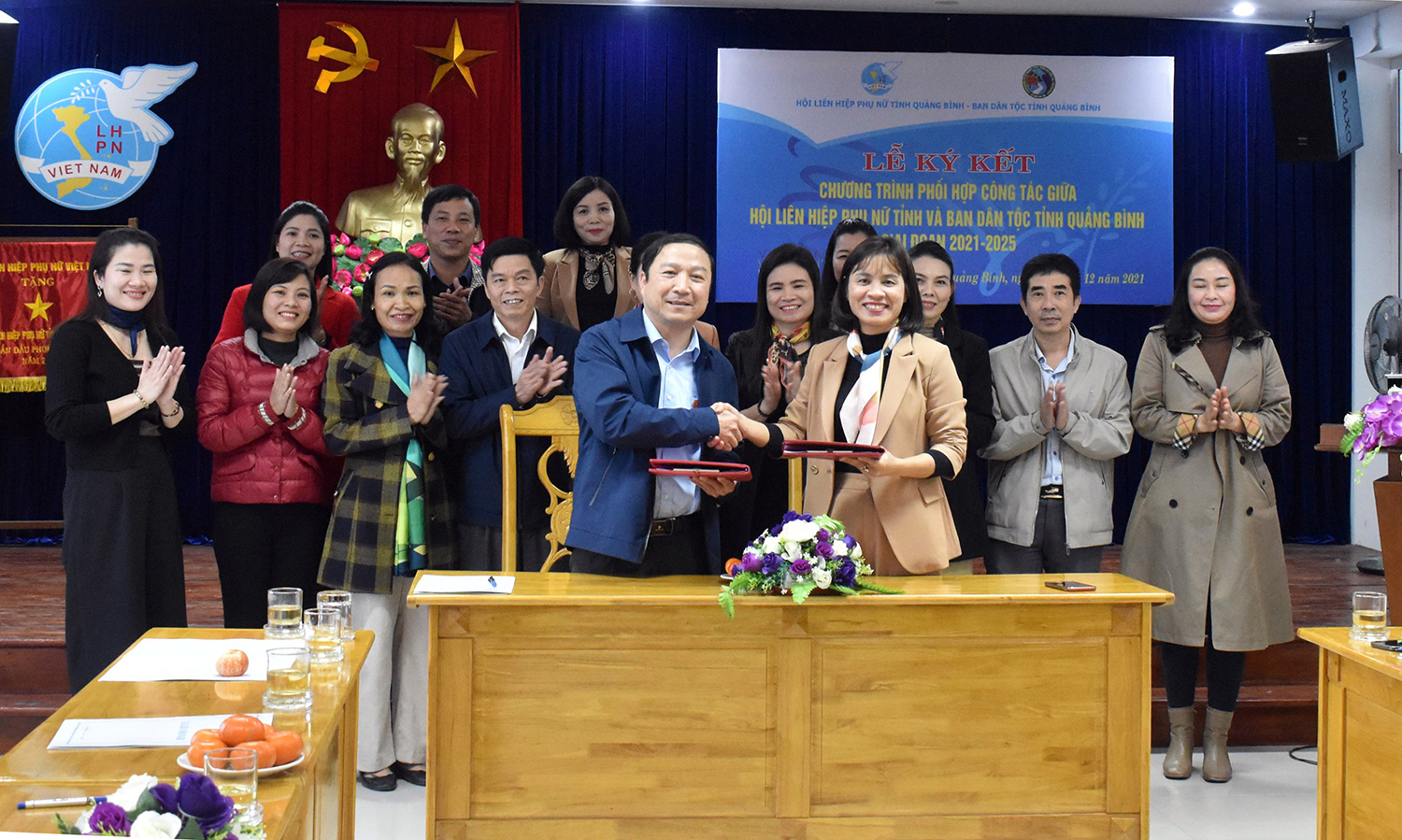 Ban Dân tộc tỉnh và Hội LHPN tỉnh ký kết chương trình phối hợp công tác giai đoạn 2021-2025
