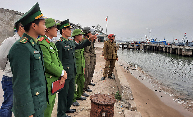 Lực lượng Công an xã và lực lượng bảo vệ ANTT ở cơ sở phối hợp với BĐBP tuần tra, kiểm soát bảo đảm an ninh tuyến biên giới biển.