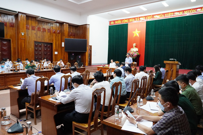 Quang cảnh cuộc họp.