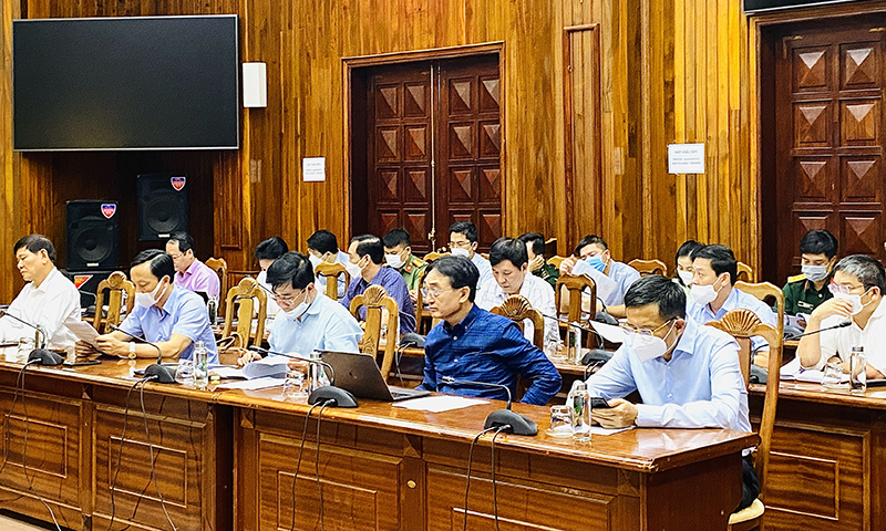 Đại biểu dự họp.