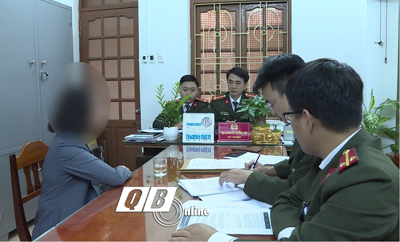 Phòng An ninh chính trị nội bộ làm việc với đối tượng đăng tải thông tin thất thiệt trên mạng xã hội.