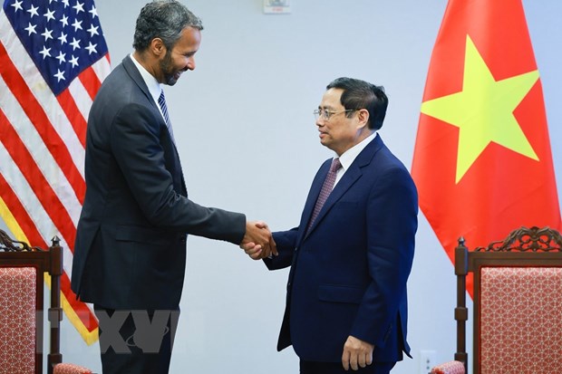 Thủ tướng Phạm Minh Chính tiếp ông Marc Allen, Giám đốc chiến lược Tập đoàn Boeing. (Ảnh: Dương Giang/TTXVN)