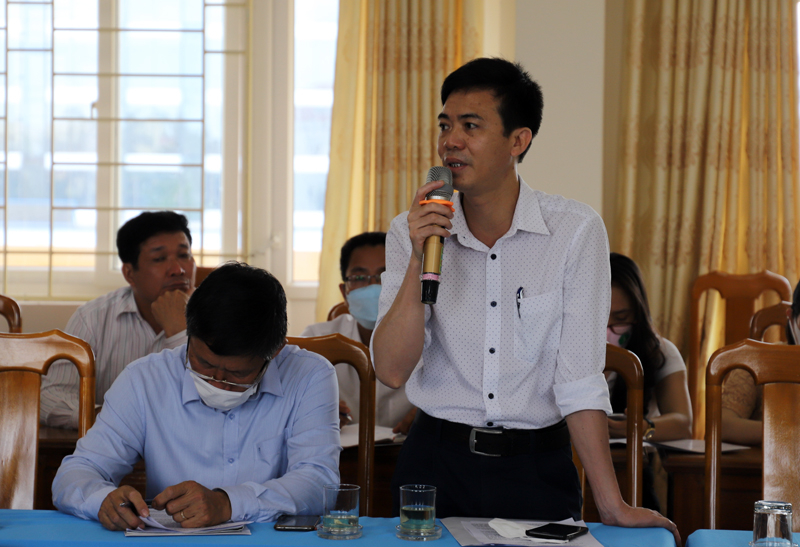 Các đại biểu tham gia thảo luận tại hội nghị