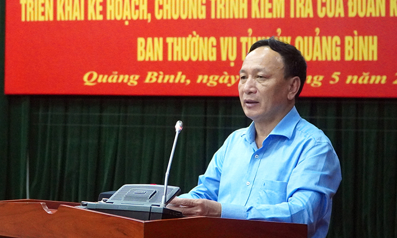 Đồng chí Phó Bí thư Thường trực Tỉnh ủy Trần Hải Châu báo cáo trình bày báo cáo