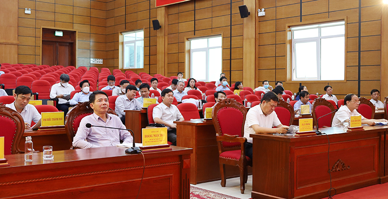 Các đại biểu dự hội nghị.