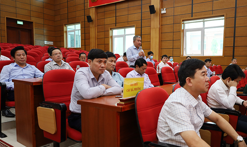Đại biểu tham gia đóng góp ý kiến vào Quy hoạch chung xây dựng TP. Đồng Hới và vùng phụ cận đến năm 2045.