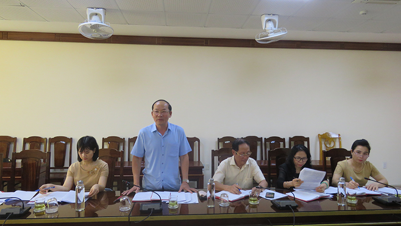 Chủ tịch Hội Khuyến học tỉnh đóng góp nhiều ý kiến nhằm nâng cao hiệu quả phối hợp