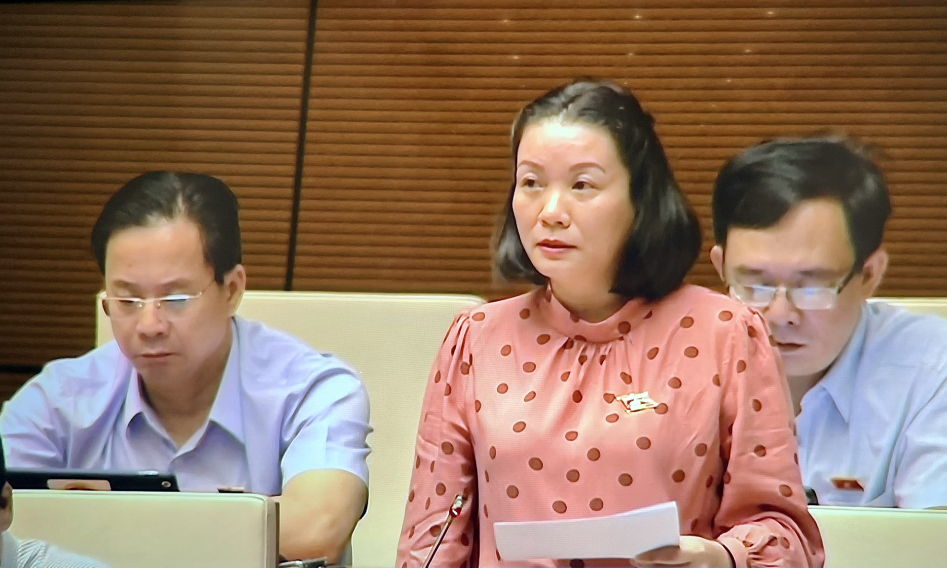Đại biểu Nguyễn Minh Tâm thảo luận tại hội trường về Luật Cảnh sát cơ động