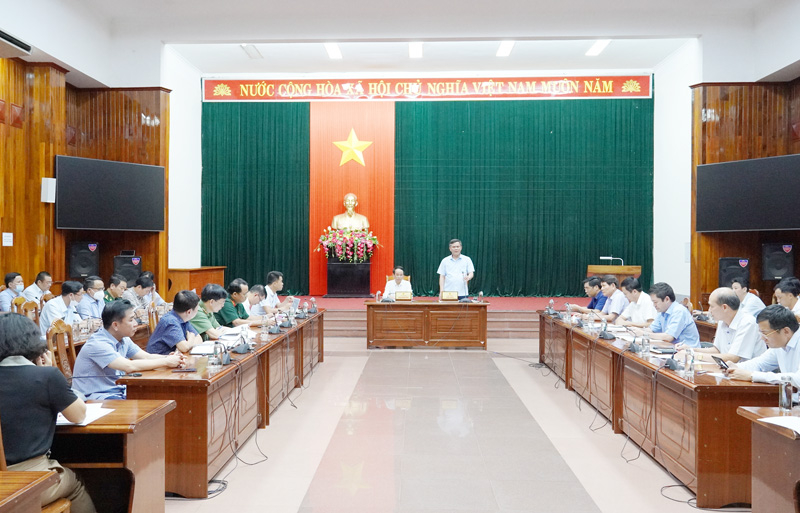 Quang cảnh cuộc họp