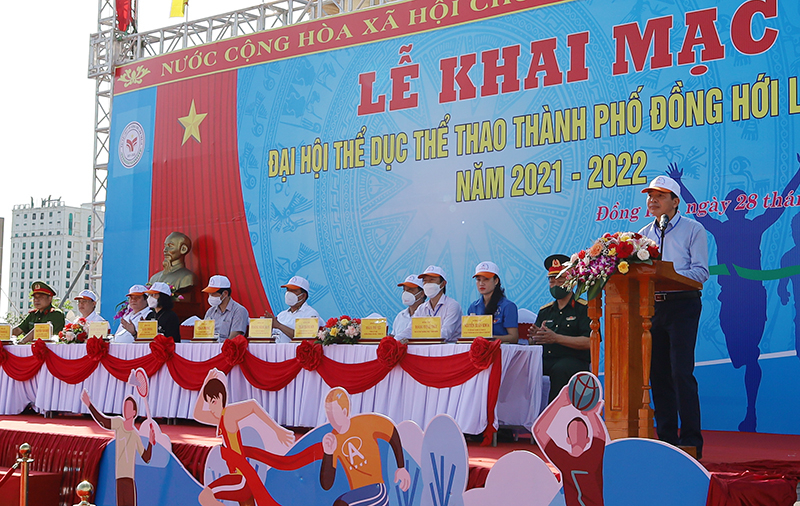 Đồng chí Chủ tịch UBND TP. Đồng Hới phát biểu khai mạc Đại hội TDTT TP. Đồng Hới lần thứ IX.