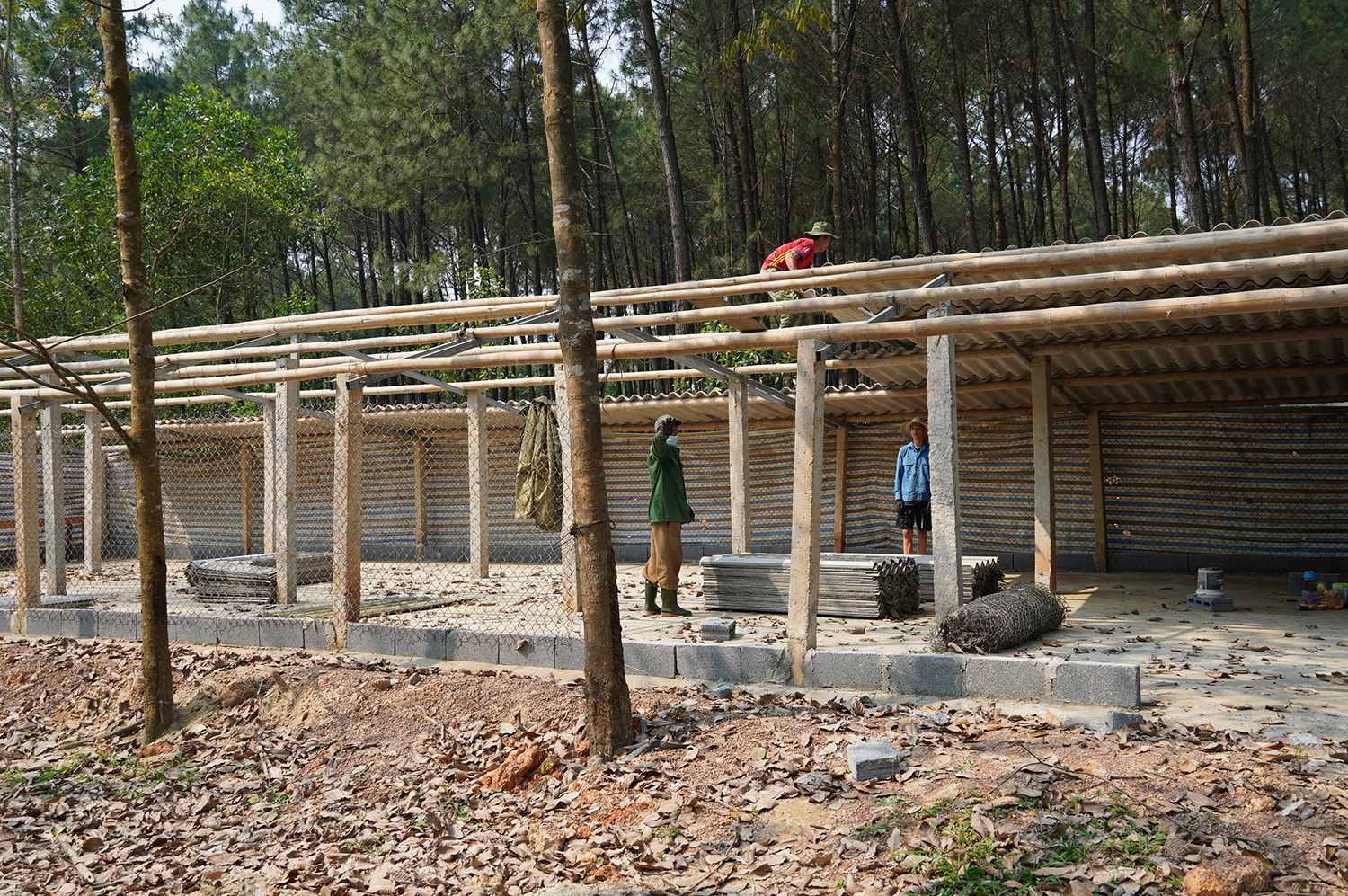 Qua tuyên truyền, vận động đã có 46 hộ gia đình tự giác tháo dỡ công trình xây dựng, cơi nới trong phạm vi dự án.