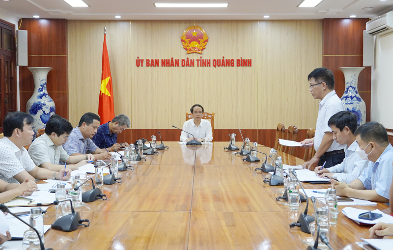 Đại diện các sở, ngành, đơn vị đã có nhiều đề xuất, kiến nghị tại cuộc làm việc.