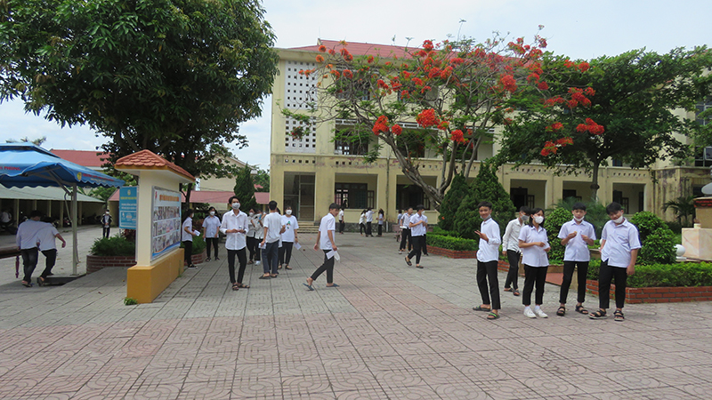 Nhiều thí sinh hàn thành bài thi trước thời gian quy định