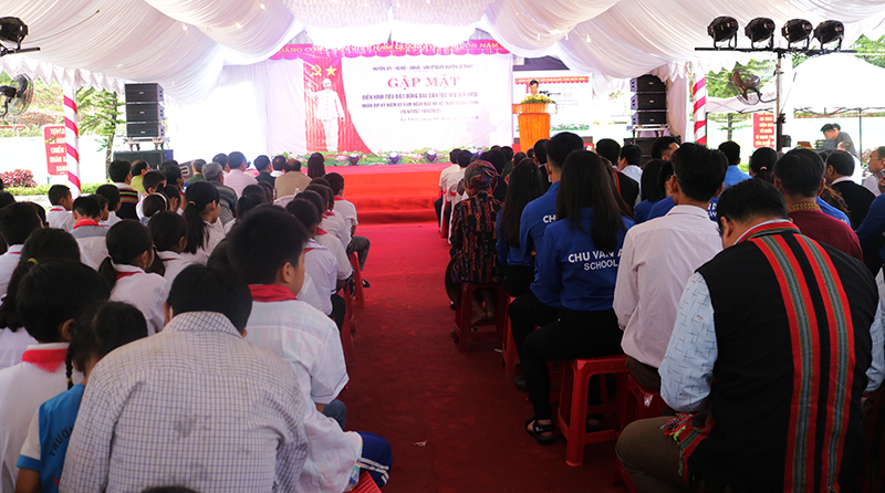 Toàn cảnh buổi gặp mặt.